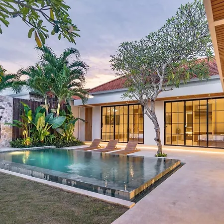 New 4 Bdr Villa Mejan