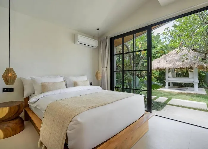 New 4 Bdr Mejan Canggu